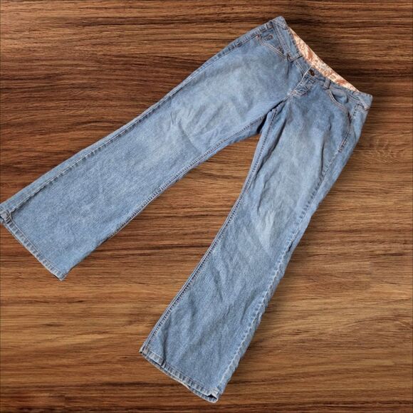 SO Low Rise 90s Flare Light Wash Jeans - Picture 1 of 5